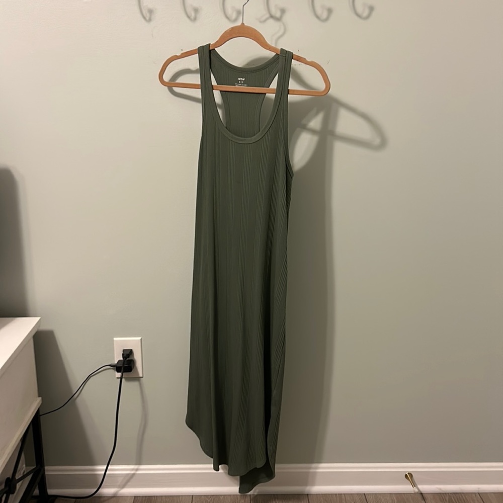 NWT. Aerie Ribbed Midi Dress. Round Hem. Olive Green. Small. - Picture 1 of 5